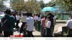 တက္ကသိုလ်ဝင်တန်း စာမေးပွဲ ဖြေဆိုသူနည်း