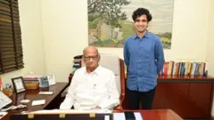 शरद पवार आणि अनिश गवांदे 