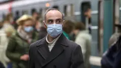 метро