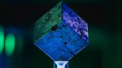 Cubo de uranio
