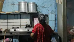 घरकाम कामगार महिलांनी स्वतःच्या कामाबाबत केलेलं सर्वेक्षण