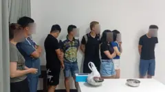 ගාල්ලේදී හසුවූ විදේශිකයන් 