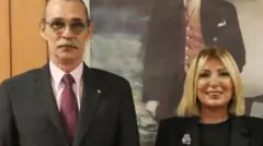 Erdal Beşikçioğlu ve Seda Dilber