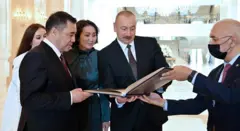 Расмий сапардын алкагында ондон ашуун келишимге кол коюлду