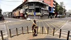 पुणे, लॉकडाऊन, दुकानं