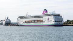 Más de 1.700 personas fueron confinadas en un crucero en Francia tras un brote gastrointestinal provocadas por un norovirus y la muerte de un pasajero