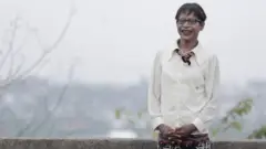 Mami Vera, caleg transpuan pertama di NTT