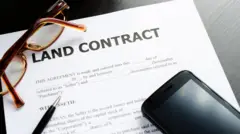 জমি বেচা কেনায় জালিয়াতির মতো অপরাধ কমছে