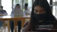 कनाडा में पढ़ने गए भारतीय
