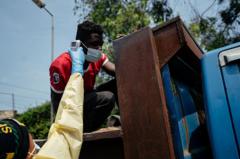 Ebola en RDC : « On a vraiment peur », quand le discours rassurant se heurte à l'angoisse
