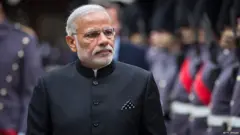 नरेंद्र मोदी