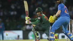 মুশফিকুর রহিম ম্যাচ-জেতানো ইনিংস খেলেছেন