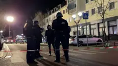 مقتل 9 أشخاص في هجومين على يد يميني متطرف أمانيا