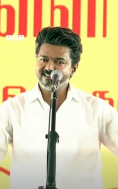 'இப்பவும் தவெகவுக்கும் திமுகவுக்கும் இடையேதான் போட்டியே' - விஜய் 