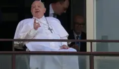 Mgbe Popu Francis mere mpụta nke mbụ n'ụlọọgwụ Rome