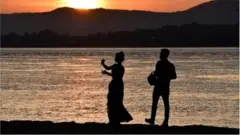 ऑनलाइन डेटिंग