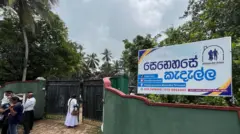 අඟුරුවාතොට 'සෙනෙහසේ කැදැල්ල' වැඩිහිටි රැඳවුම් මධ්‍යස්ථානය