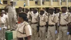 Awọn oṣiṣẹ Nigeria Immigration Service