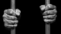 காவல்துறை 