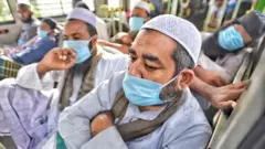 तबलिगी जमातच्या धार्मिक कार्यक्रमात हजारो जण सहभागी झाले होते.
