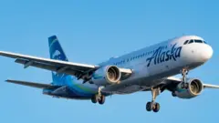 ኣብ በረራ ዘላ ነፋሪት