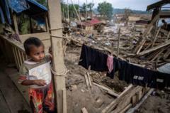 Balita dan anak-anak di Aceh Tamiang makan mi instan belasan hari, apa dampaknya bagi kesehatan?