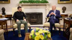 Зеленський і Байден