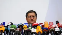 ناصر همتی