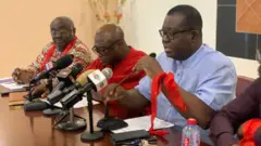 Teachers declare strike 