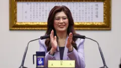 Чжэн Ливэнь на пресс-конференции в штаб-квартире Гоминьдана в Тайбэе
7 апреля 2025