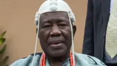 Olubadan of Ibadan dead: Next Olubadan fit be Lekan Balogun afta Oba Saliu Adetunji death