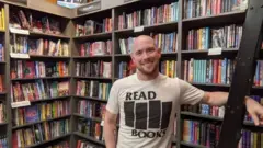 Ideia de transformar uma paixão em um trabalho sempre foi sedutora. Mas realidade de fazer aquilo que você ama como profissão é complicada.