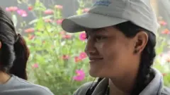 ডিমাইনারদের একজন হলেন পাওলা