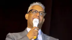 አርቲስት ታማኝ በየነ