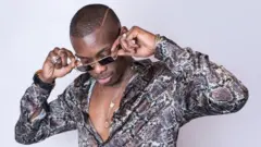 L'artiste malien Sidiki Diabaté