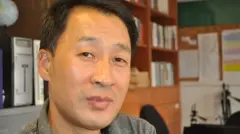 최중화 씨는 2004년 10월 정든 고향을 떠나 제 3국을 통해 영국으로 왔다