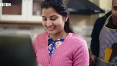 கணவர்களைவிட மனைவிகள் குறைவாக சம்பாதிப்பது ஏன்?