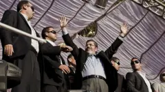 محمد مرسی در میدان تحریر پس از پیروزی در انتخابات