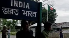 লালমনিরহাটে ভারত-বাংলাদেশ সীমান্তে একটি চেকপোস্ট