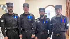په افغانستان کې د طالبانو حکومت د کورنیو چارو وزارت د ملي پولیسو لپاره نوی یونیفورم معرفي او وېشل یې پیل شوي دي.