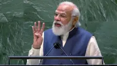 नरेंद्र मोदी