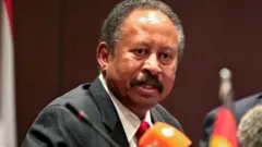 ሱዳን ከአሜሪካ የሽብር ደጋፊ አገራት ዝርዝር ውስጥ እንድትወጣ ከፍተኛ ጥረት ያደረጉት ጠቅላይ ሚኒስትር አብደላ ሐምዶክ