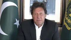 عمران خان