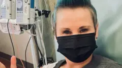 Toni Dezomits en el hospital