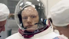 नील आर्मस्ट्रॉन्ग