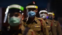 ตำรวจ