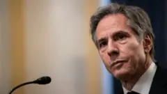 بلینکن می گوید آمریکا با متحدانش برای پاسخ گو کردن حکومت ایران در قبال نقض حقوق بشر تلاش خواهد کرد