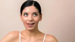 لماذا لا تتذكر بعض الكلمات رغم أنها "على طرف لسانك"؟
