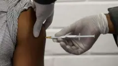 Serikali ya Kenya imeidhinisha matumizi ya chanjo ya Oxford-AstraZeneca