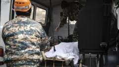 Ölən erməni hərbçilərin axtarışı